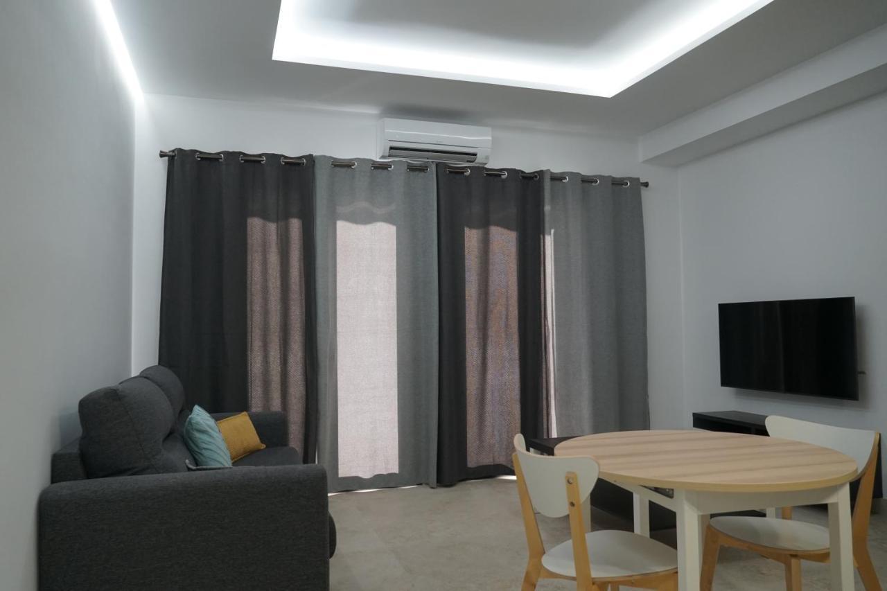 Apartamento Turistico Hermanos Infantes Estepona Eksteriør bilde