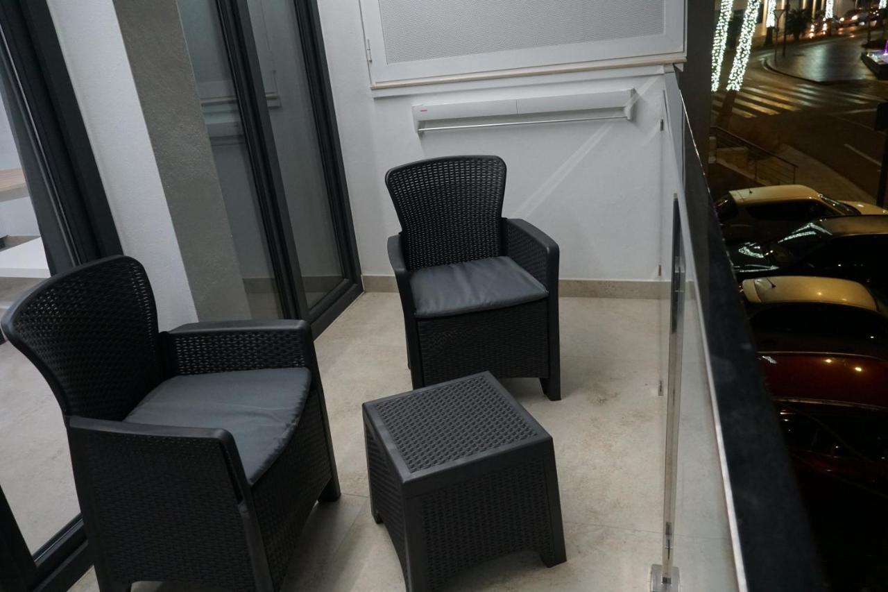 Apartamento Turistico Hermanos Infantes Estepona Eksteriør bilde